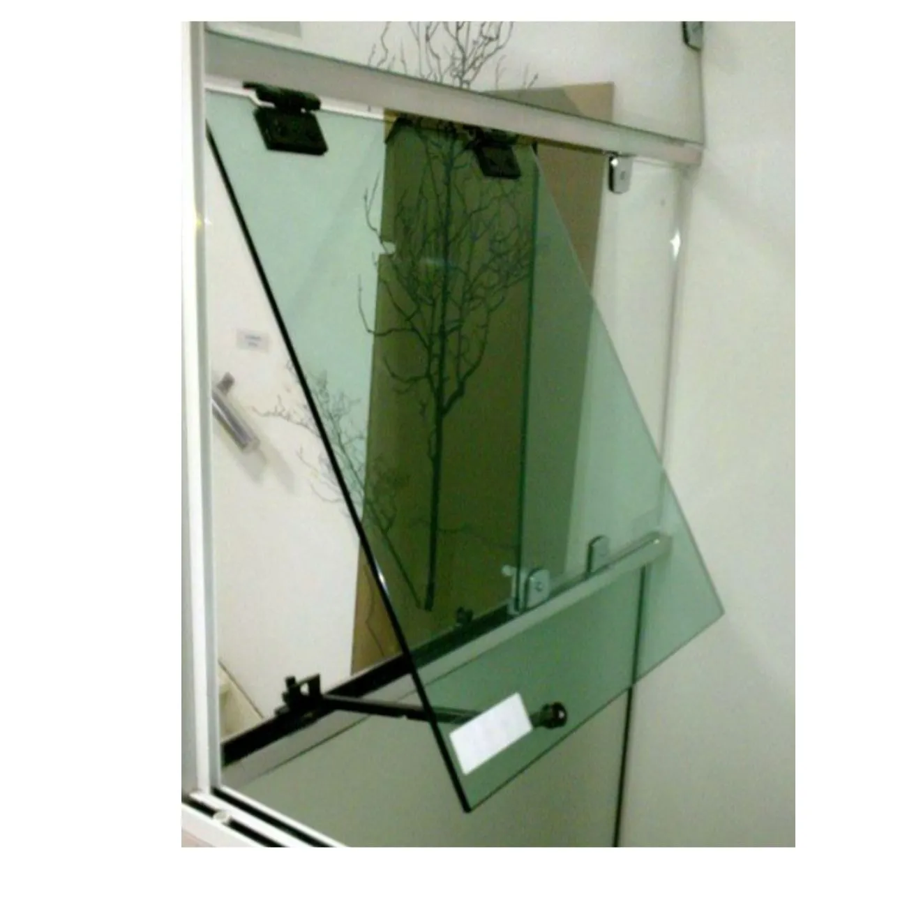 haste_maxim_ar_vidro_temperado_alvenaria_de_aluminio_preto_30cm_957_3_9ef99b386d3b27baf854d10755f7c214