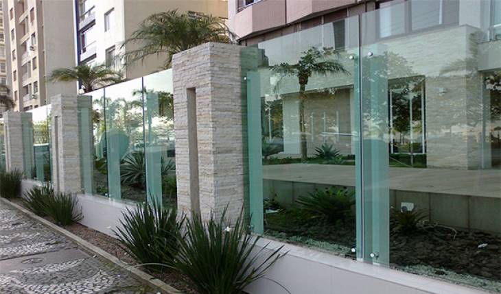 muro-de-vidro-quais-tipos-de-vidros-utilizar-na-instalacao-murodevidro1
